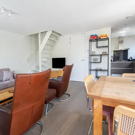 Casa de Férias In Egmond Near & Windmill Egmond aan den Hoef