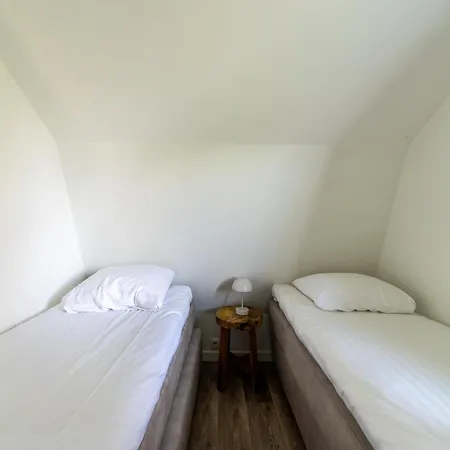 別荘 In Egmond Near & Windmill *